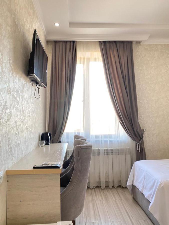 Comfort Hotel Turkistan ภายนอก รูปภาพ