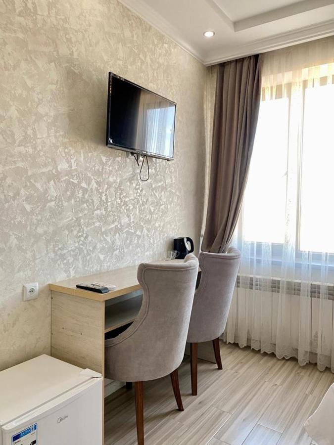 Comfort Hotel Turkistan ภายนอก รูปภาพ